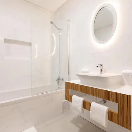 شقة Correeira Luxury Residence T2 E - Albufeira, Pools, Wifi, Bbq, Beach البوفيرا